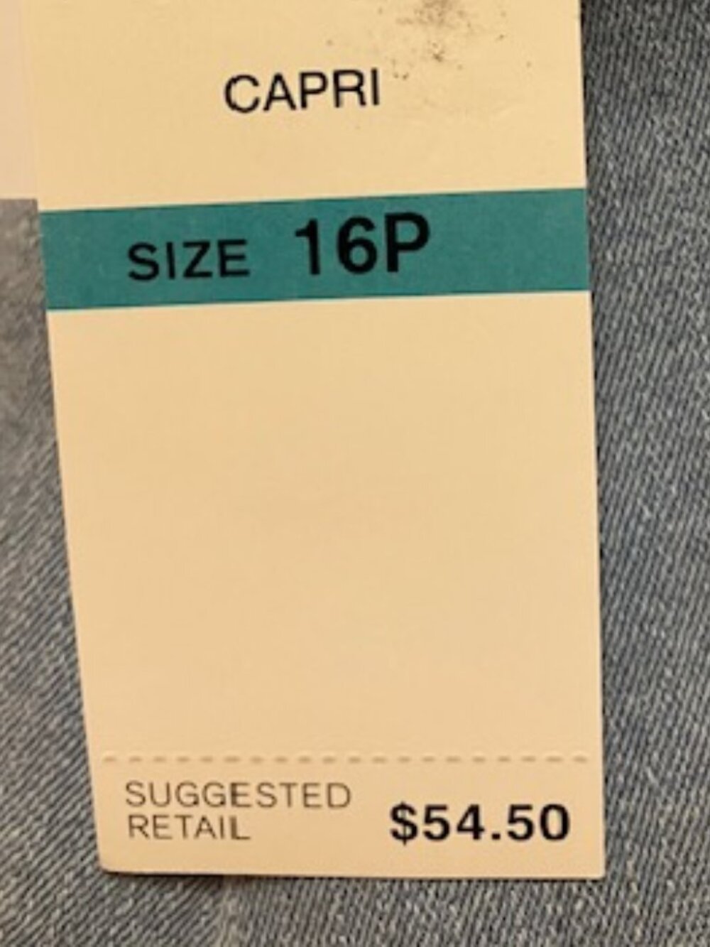 Alfred Dunner petite denim capris- NWT - Picture 5 of 5
